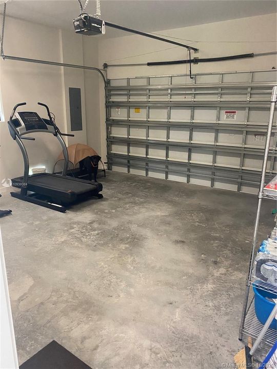 Vendido Recientemente: $599,000 (4 camas, 3 baños, 0 Pies cuadrados)