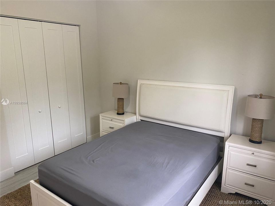 Vendido Recientemente: $599,000 (4 camas, 3 baños, 0 Pies cuadrados)