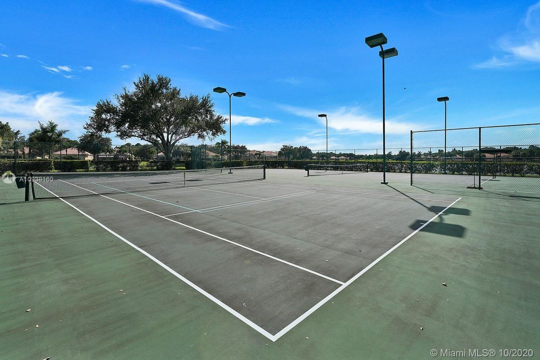 tennis and pickleball courts