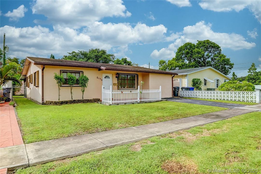 Vendido Recientemente: $225,000 (3 camas, 1 baños, 1564 Pies cuadrados)