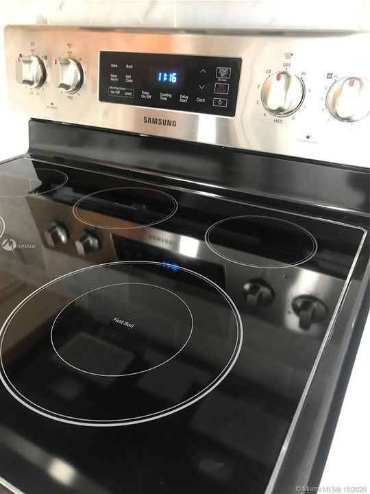 Recientemente alquilado: $1,295 (1 camas, 1 baños, 0 Pies cuadrados)
