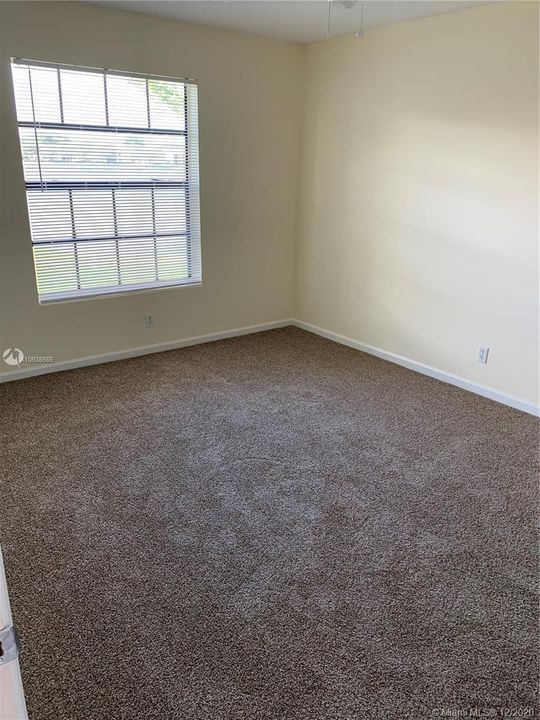Vendido Recientemente: $205,000 (2 camas, 2 baños, 935 Pies cuadrados)