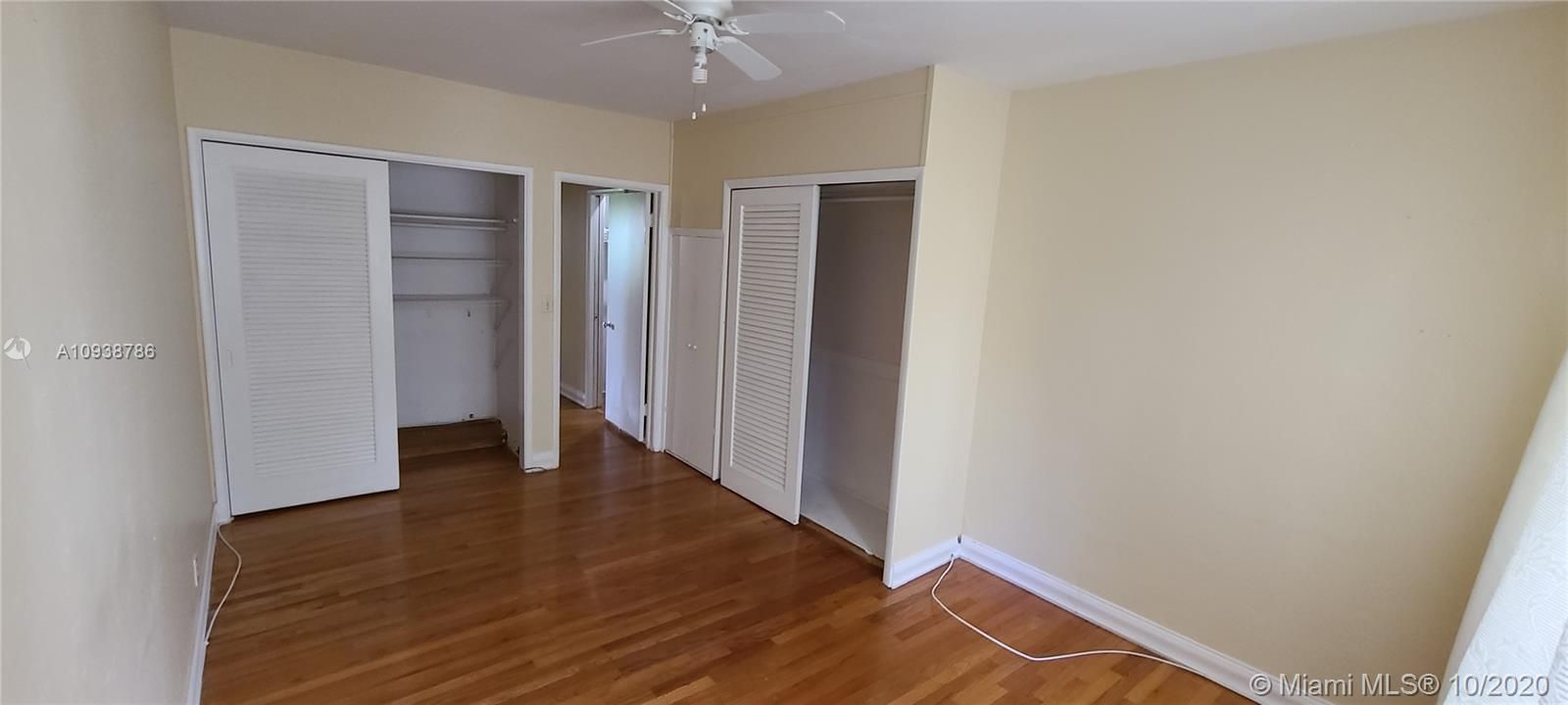 2 closet storage