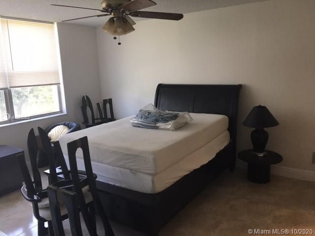 Recently Sold: $79,900 (2 beds, 1 baths, 1100 Square Feet)