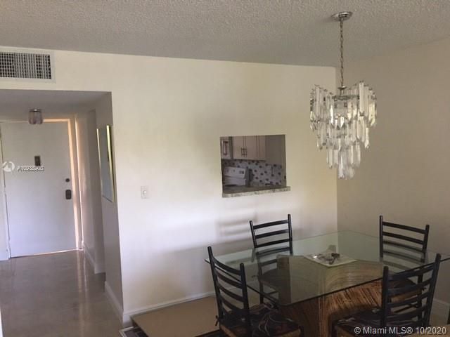 Recently Sold: $79,900 (2 beds, 1 baths, 1100 Square Feet)