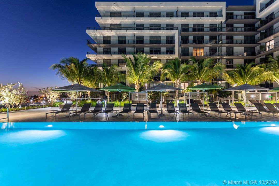 Recently Rented: $3,800 (2 beds, 3 baths, 1683 Square Feet)