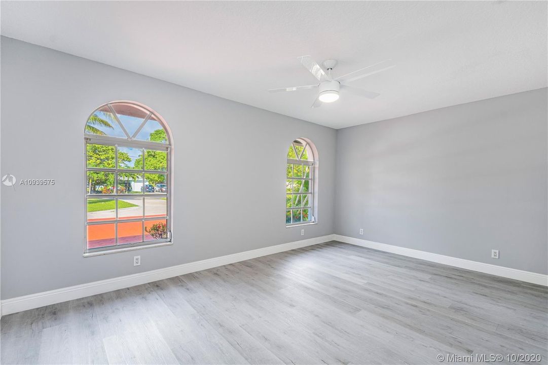 2nd Bedroom