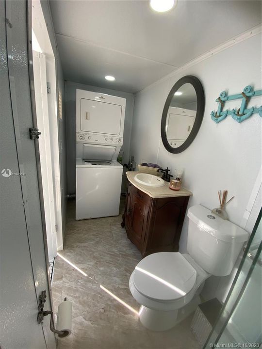Недавно арендовано: $2,200 (2 спален, 1 ванн, 784 Квадратных фут)