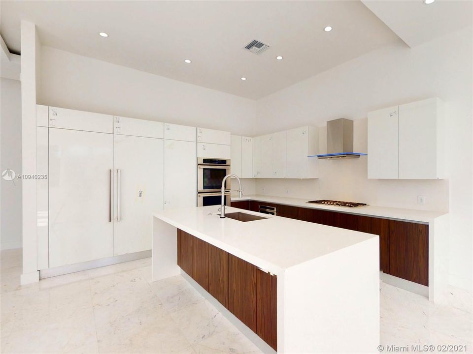 Recently Sold: $2,339,000 (7 beds, 7 baths, 0 Square Feet)