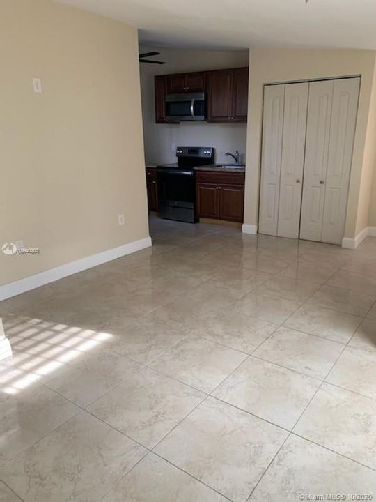 Recently Rented: $800 (0 beds, 1 baths, 1846 Square Feet)