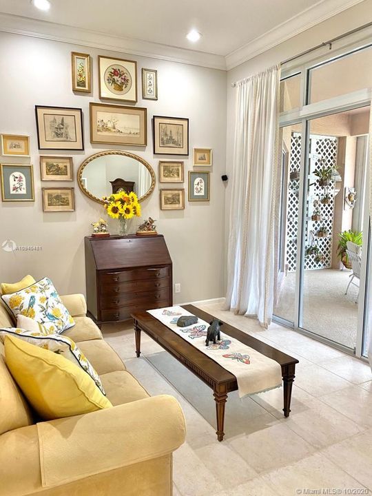 Recently Sold: $485,000 (4 beds, 2 baths, 2200 Square Feet)