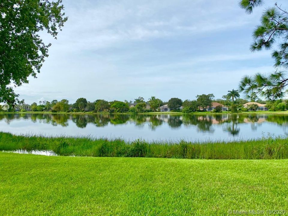 Recently Sold: $485,000 (4 beds, 2 baths, 2200 Square Feet)