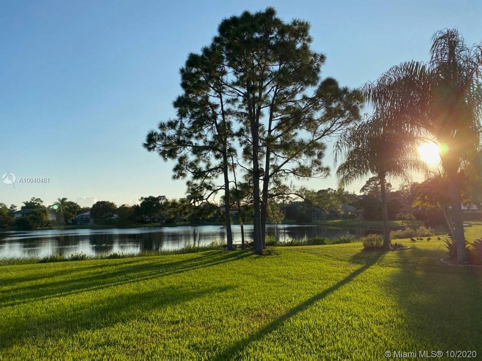 Recently Sold: $485,000 (4 beds, 2 baths, 2200 Square Feet)