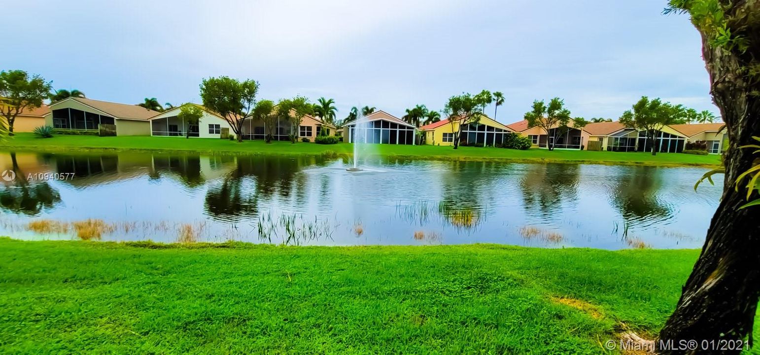 Recently Sold: $349,500 (3 beds, 2 baths, 1720 Square Feet)