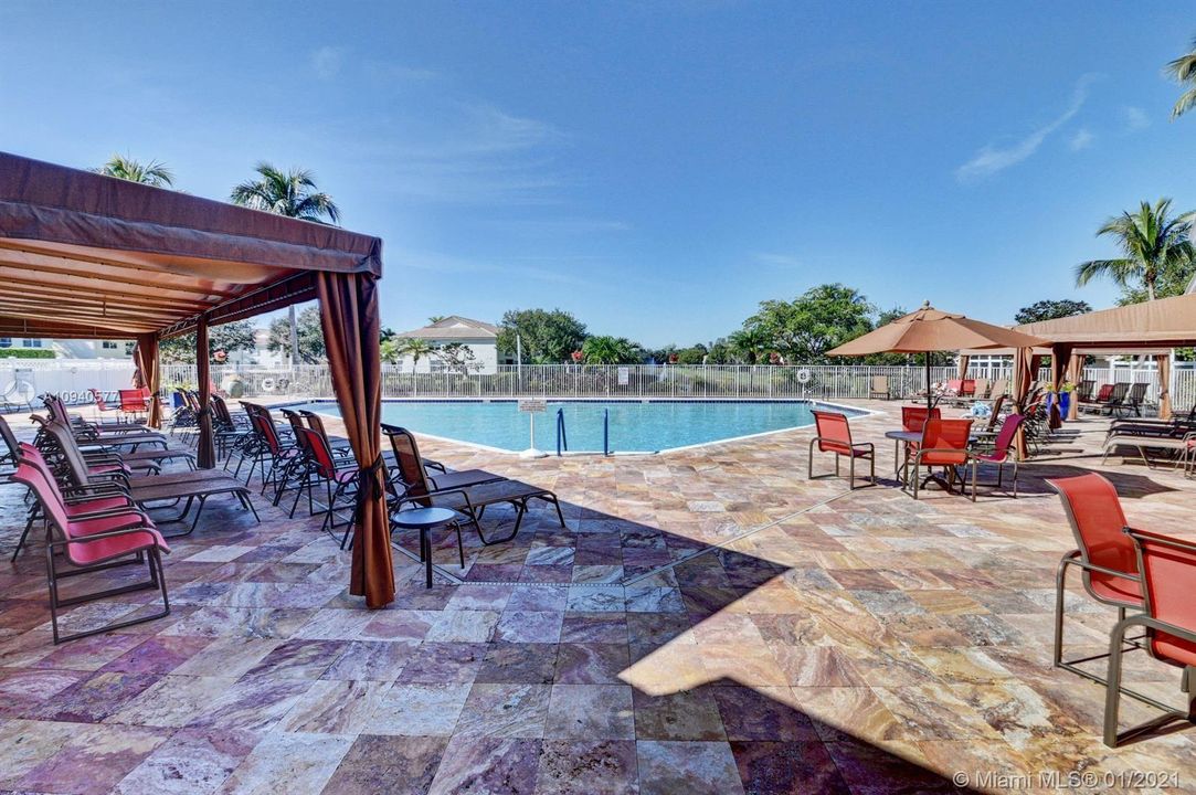Recently Sold: $349,500 (3 beds, 2 baths, 1720 Square Feet)