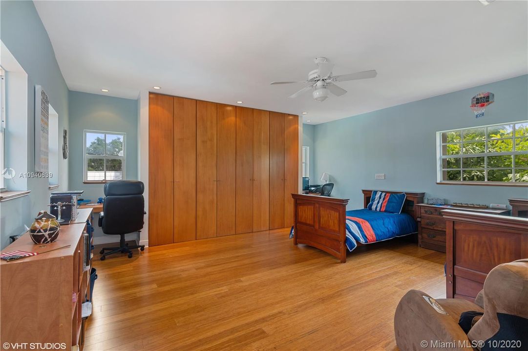 2nd Master Room