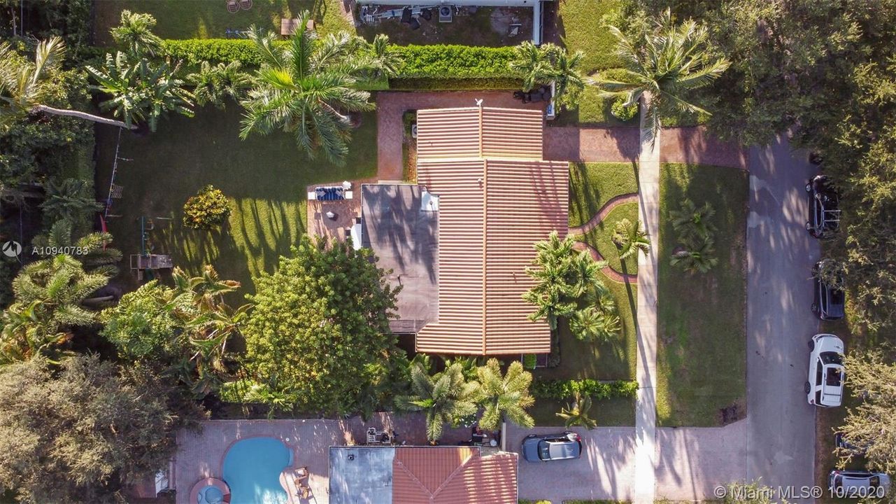 Vendido Recientemente: $625,000 (2 camas, 2 baños, 1620 Pies cuadrados)