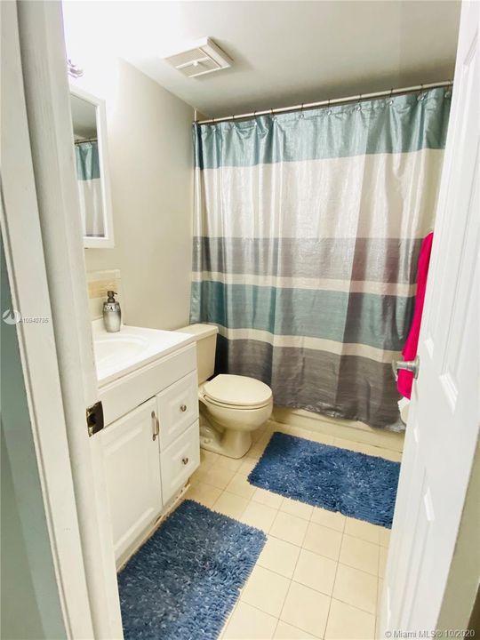 Recently Sold: $179,000 (2 beds, 2 baths, 910 Square Feet)
