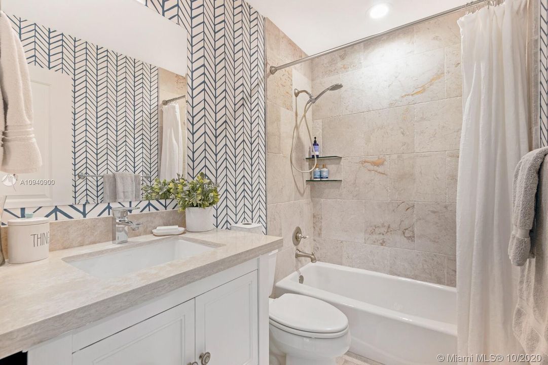Recently Sold: $1,245,000 (4 beds, 3 baths, 3052 Square Feet)
