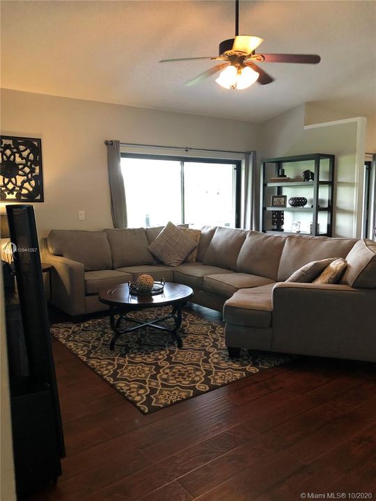 Recently Rented: $3,400 (4 beds, 2 baths, 2210 Square Feet)