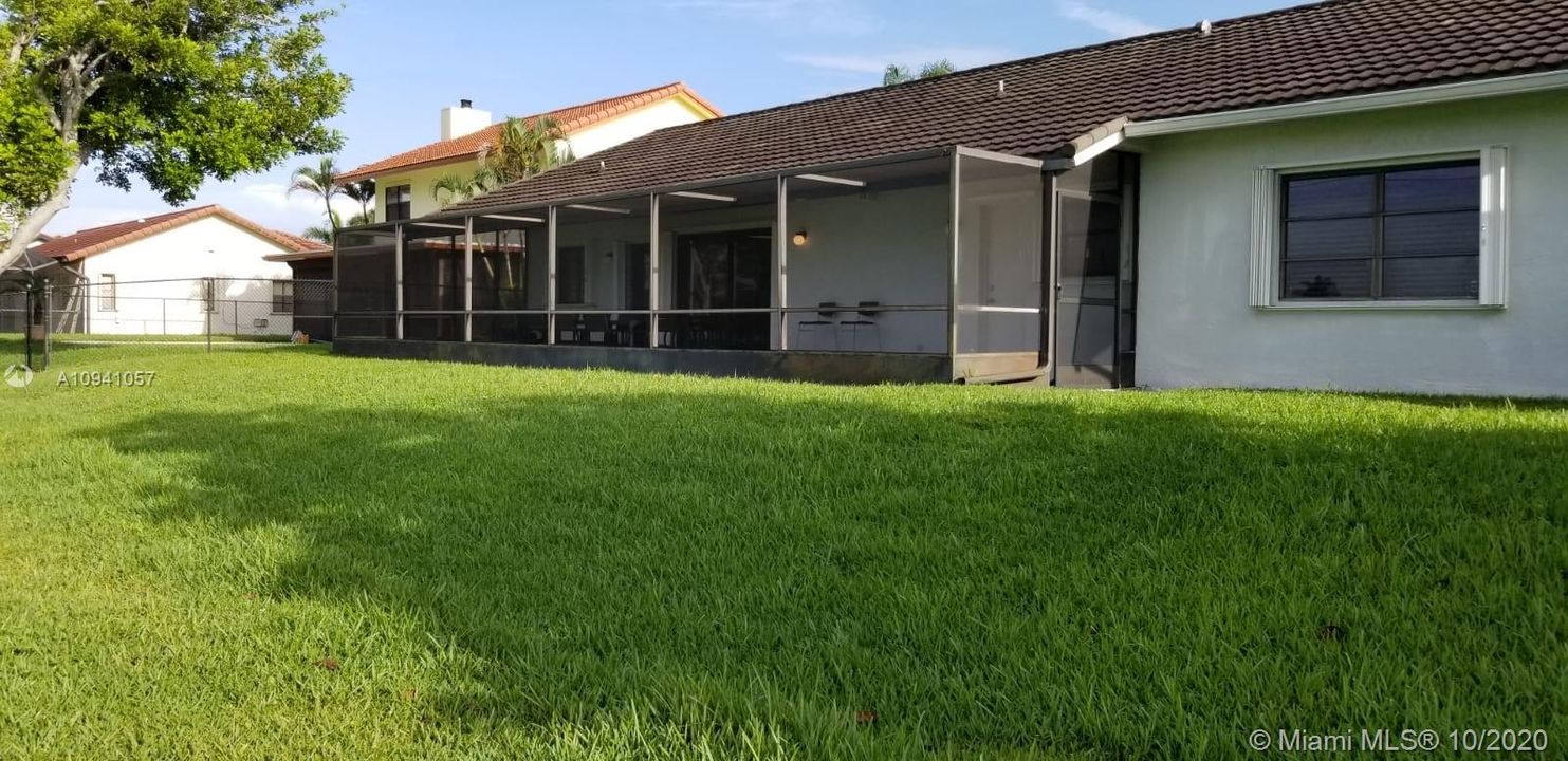 Recently Rented: $3,400 (4 beds, 2 baths, 2210 Square Feet)