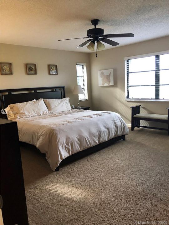 Recently Rented: $3,400 (4 beds, 2 baths, 2210 Square Feet)
