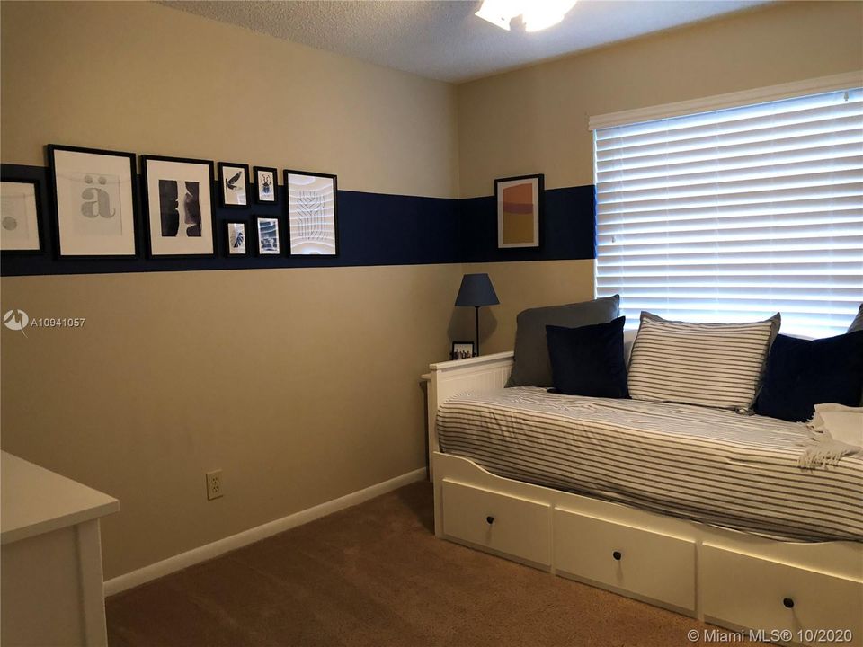 Recently Rented: $3,400 (4 beds, 2 baths, 2210 Square Feet)