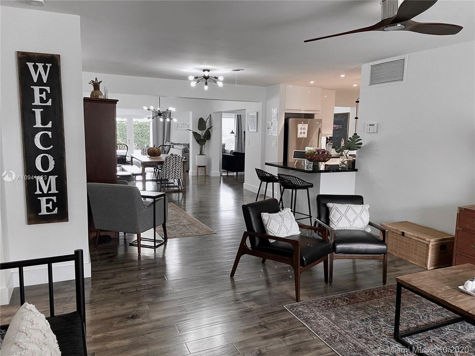 Recently Sold: $550,000 (4 beds, 2 baths, 2106 Square Feet)