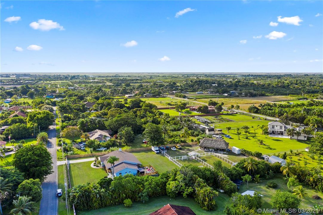 Recently Rented: $8,000 (4 beds, 2 baths, 2168 Square Feet)