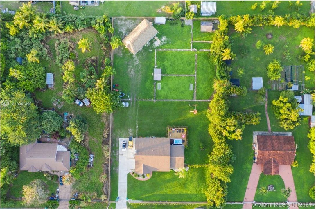 Recently Rented: $8,000 (4 beds, 2 baths, 2168 Square Feet)