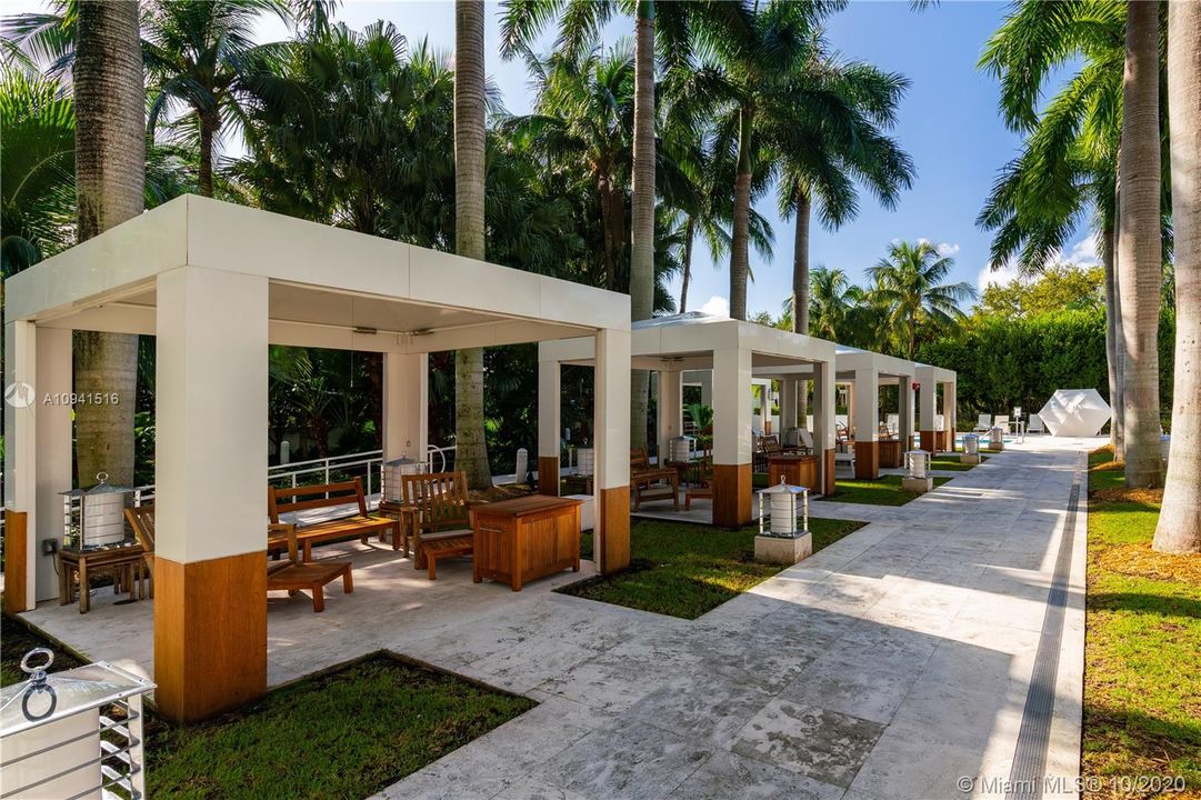 Pool cabanas