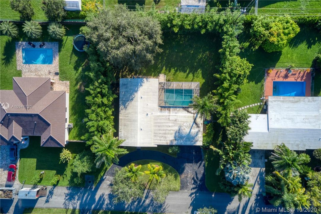 Недавно продано: $425,000 (3 спален, 2 ванн, 1484 Квадратных фут)
