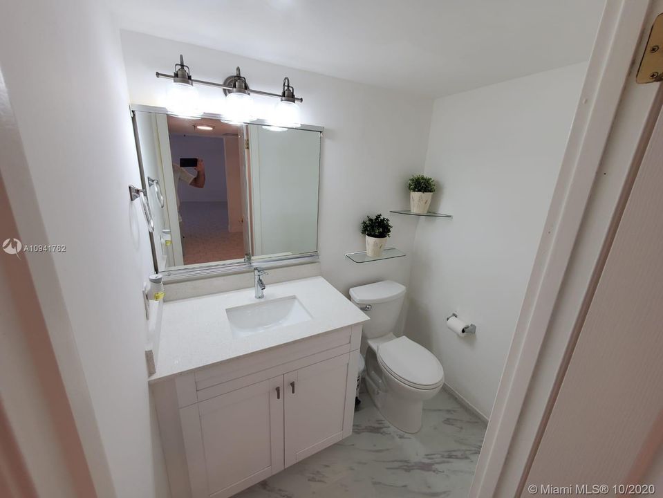 Vendido Recientemente: $129,900 (1 camas, 1 baños, 952 Pies cuadrados)