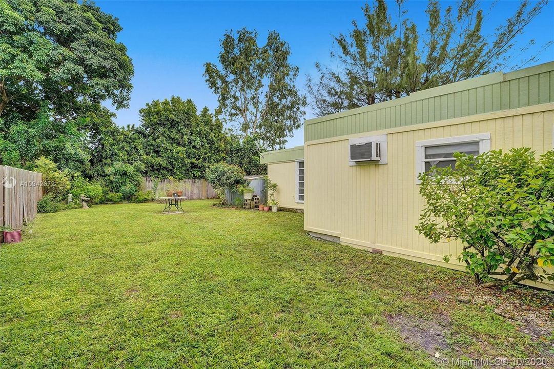 Vendido Recientemente: $230,000 (3 camas, 1 baños, 1320 Pies cuadrados)