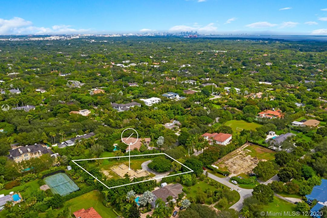 Recently Sold: $1,399,000 (0.98 acres)