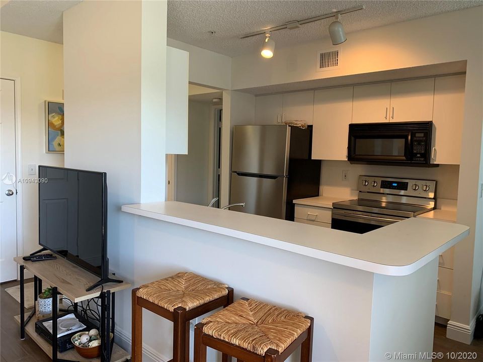 Recently Rented: $1,500 (1 beds, 1 baths, 867 Square Feet)