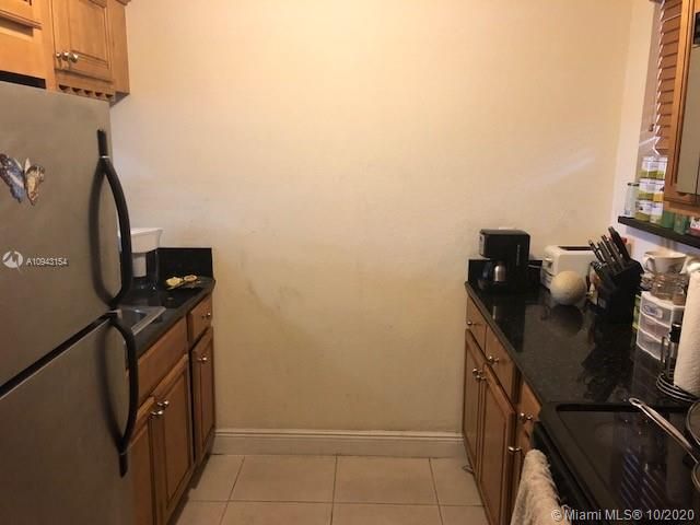 Recently Sold: $175,000 (2 beds, 1 baths, 635 Square Feet)