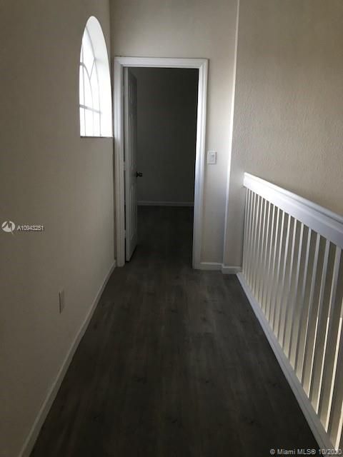Recently Rented: $2,950 (4 beds, 2 baths, 2280 Square Feet)