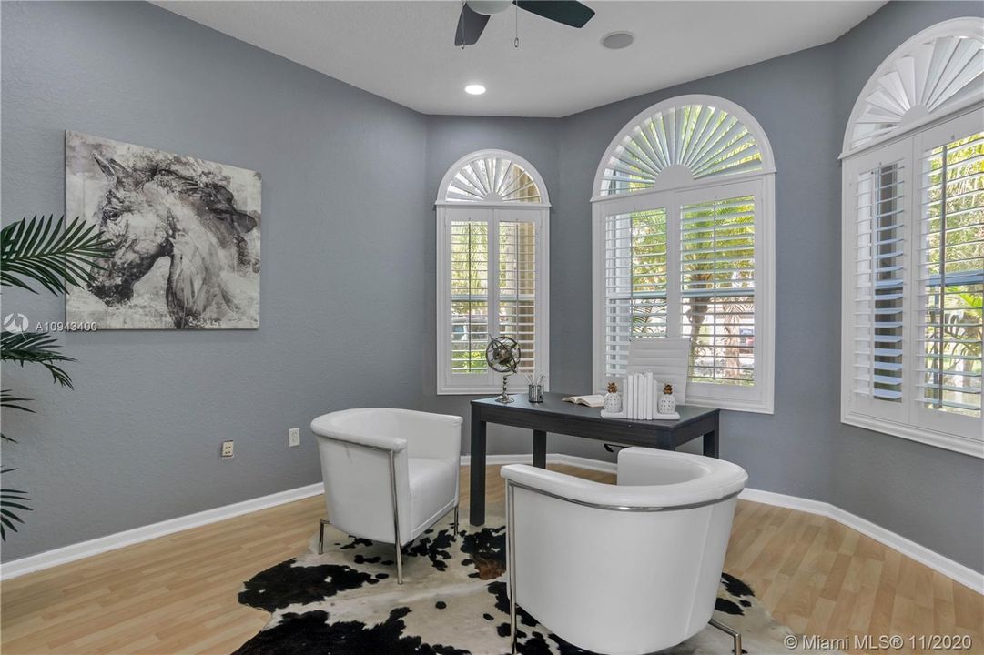 Recently Rented: $4,950 (5 beds, 4 baths, 3612 Square Feet)