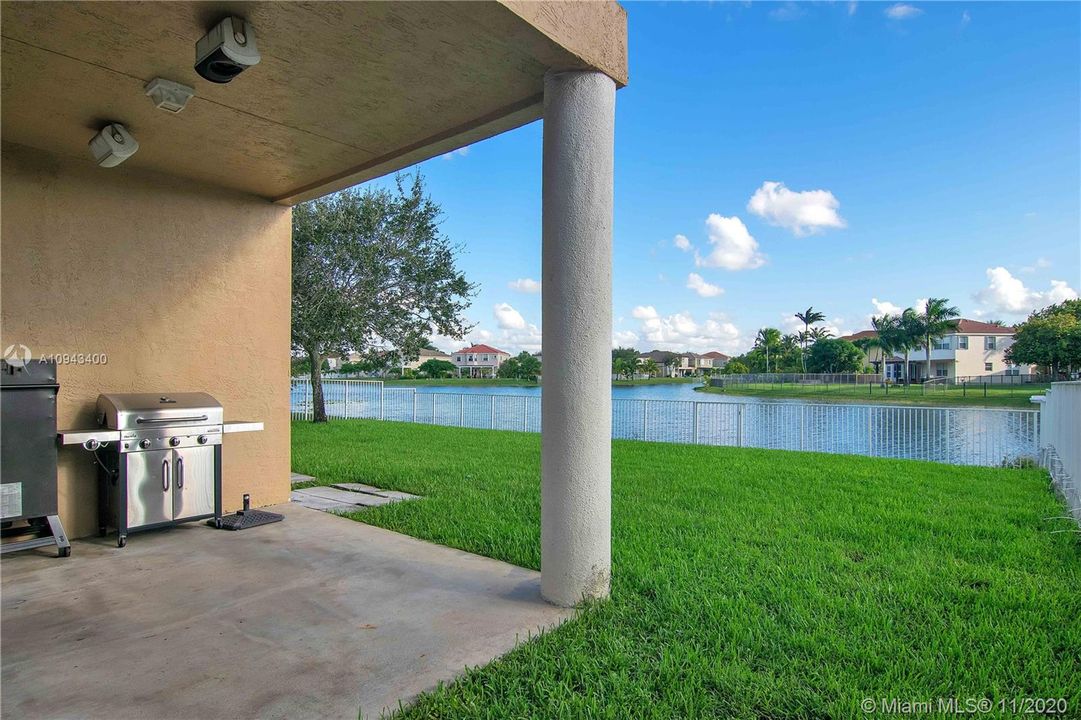 Recently Rented: $4,950 (5 beds, 4 baths, 3612 Square Feet)