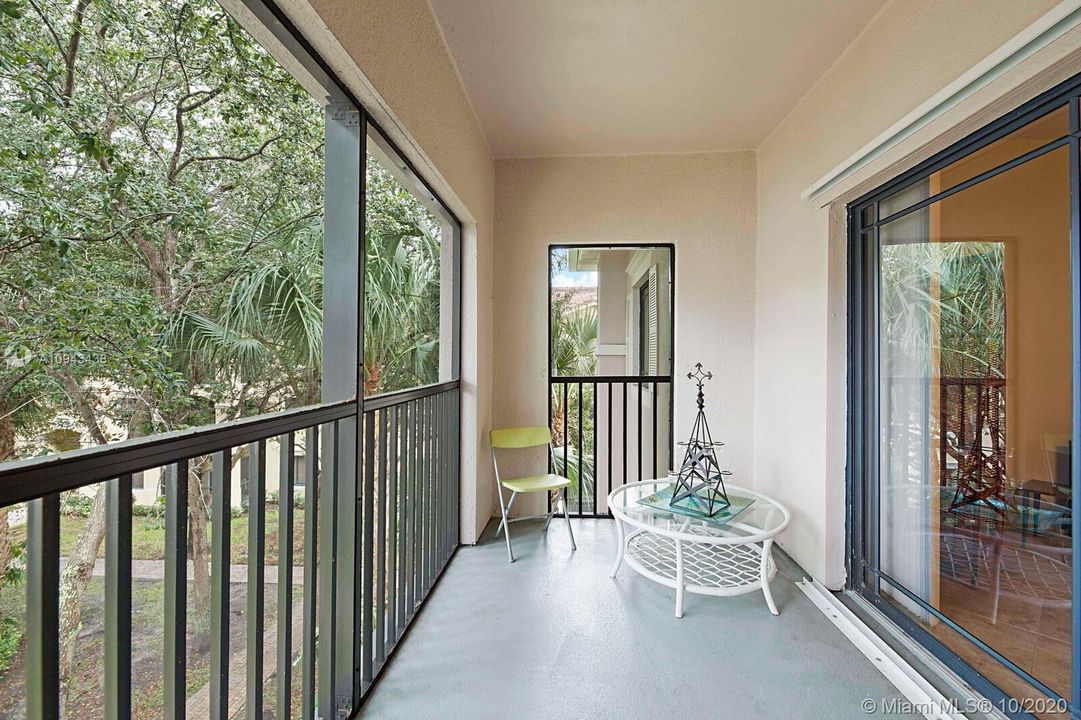 Recently Sold: $139,500 (1 beds, 1 baths, 872 Square Feet)