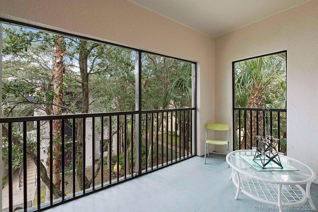 Recently Sold: $139,500 (1 beds, 1 baths, 872 Square Feet)