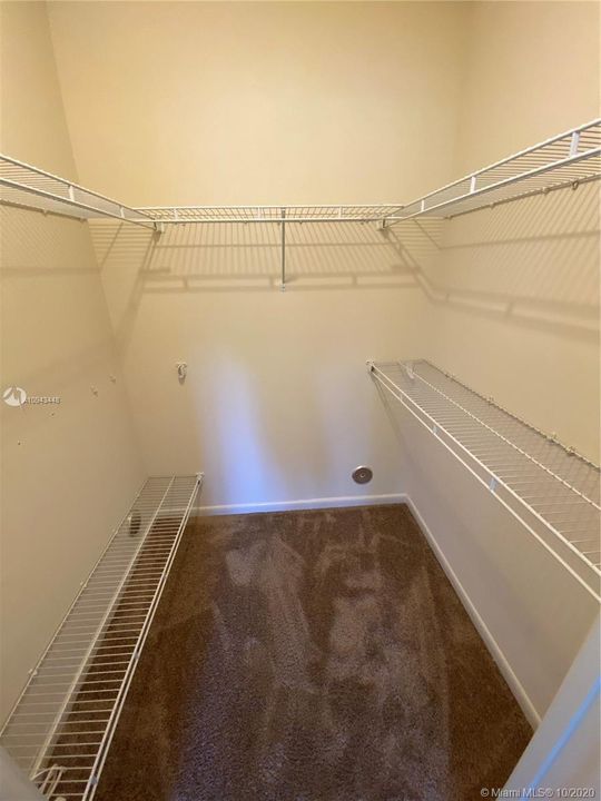 Walk in Closet