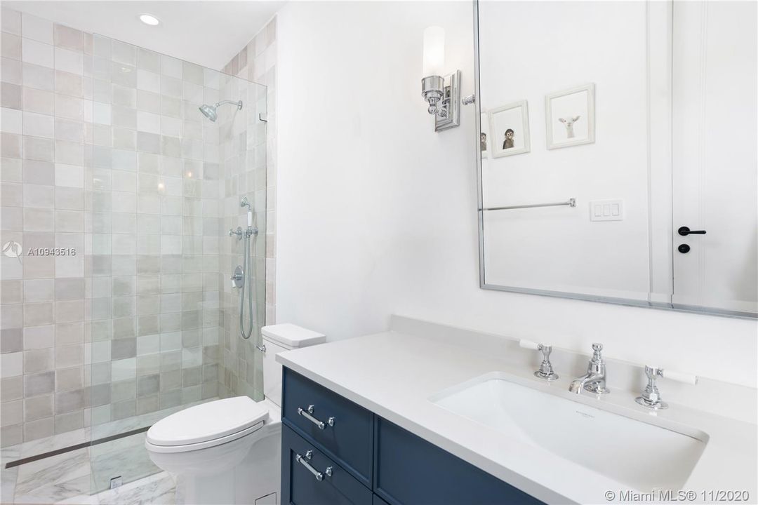 En-suite Bathroom