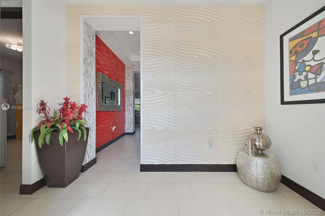 Vendido Recientemente: $475,000 (3 camas, 2 baños, 1977 Pies cuadrados)