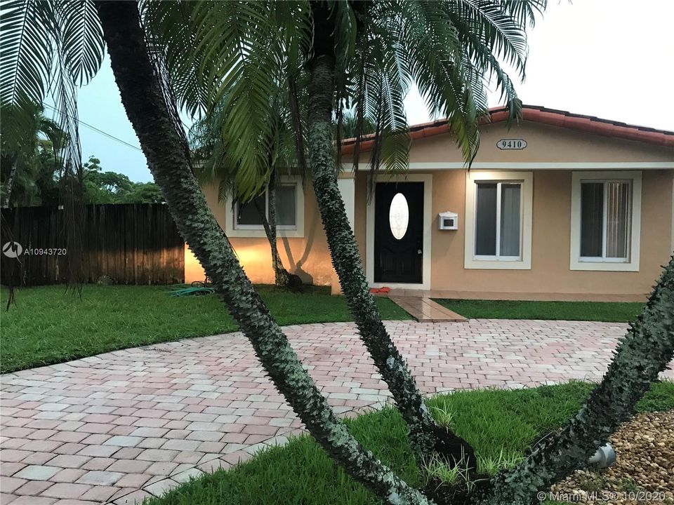 Vendido Recientemente: $499,900 (3 camas, 2 baños, 1713 Pies cuadrados)