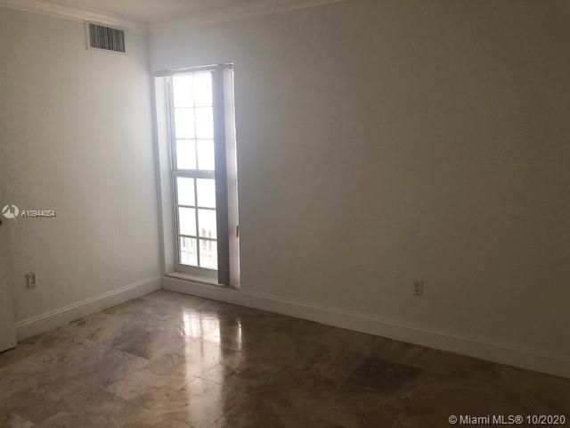 Recently Sold: $264,500 (1 beds, 1 baths, 440 Square Feet)