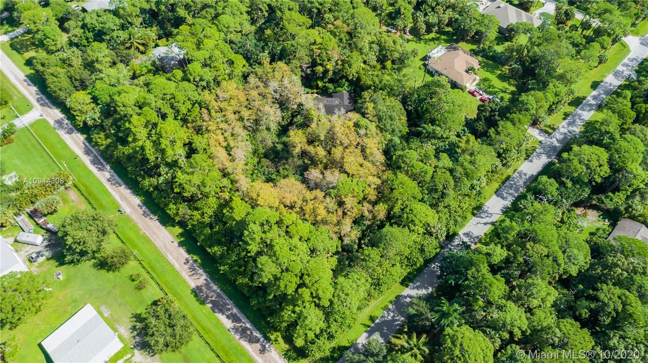 Недавно продано: $154,900 (1.33 acres)