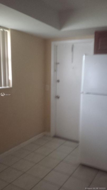 Recently Rented: $1,200 (1 beds, 1 baths, 0 Square Feet)