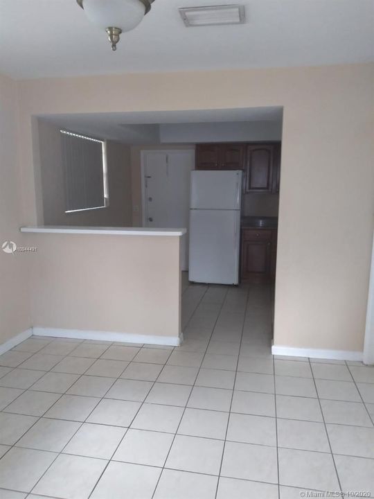 Recently Rented: $1,200 (1 beds, 1 baths, 0 Square Feet)